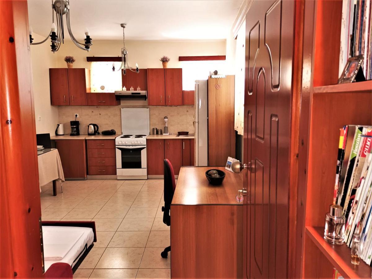 Family Yard House Kos Apartment Luaran gambar
